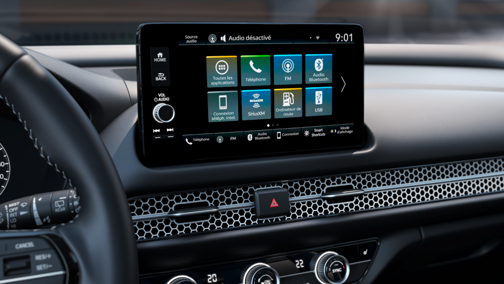 Plan rapproché du système Apple CarPlayMC/Android AutoMC sur l’écran tactile du Honda HR-V 2022. 