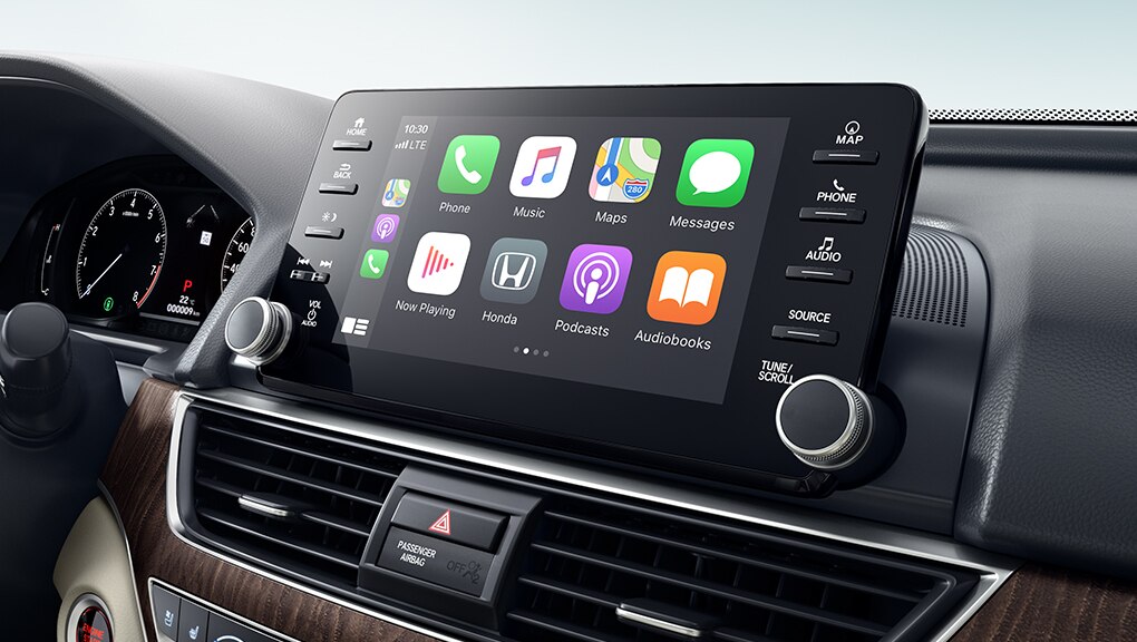 Image of 2021 Honda Accord Sedan display audio system.