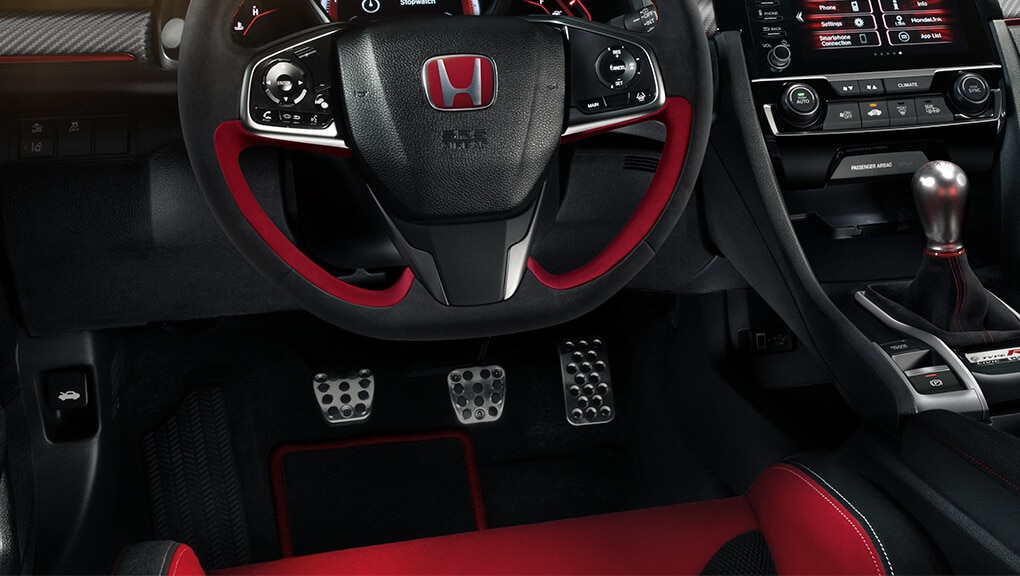 Image of 2018 Civic Type R aluminum-trimmed sport pedals