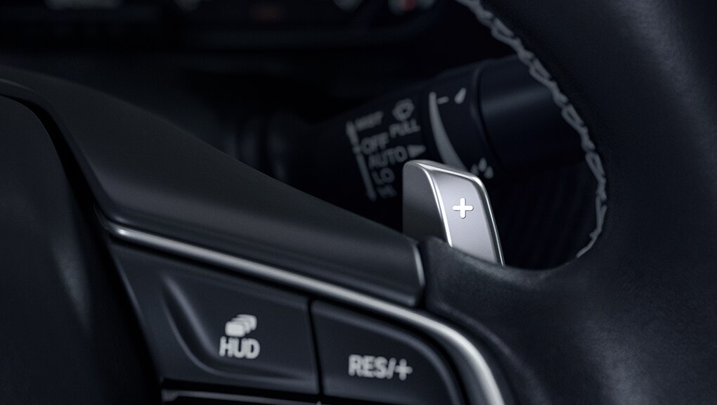 Image of 2020 Honda Accord Hybrid paddle shifter.